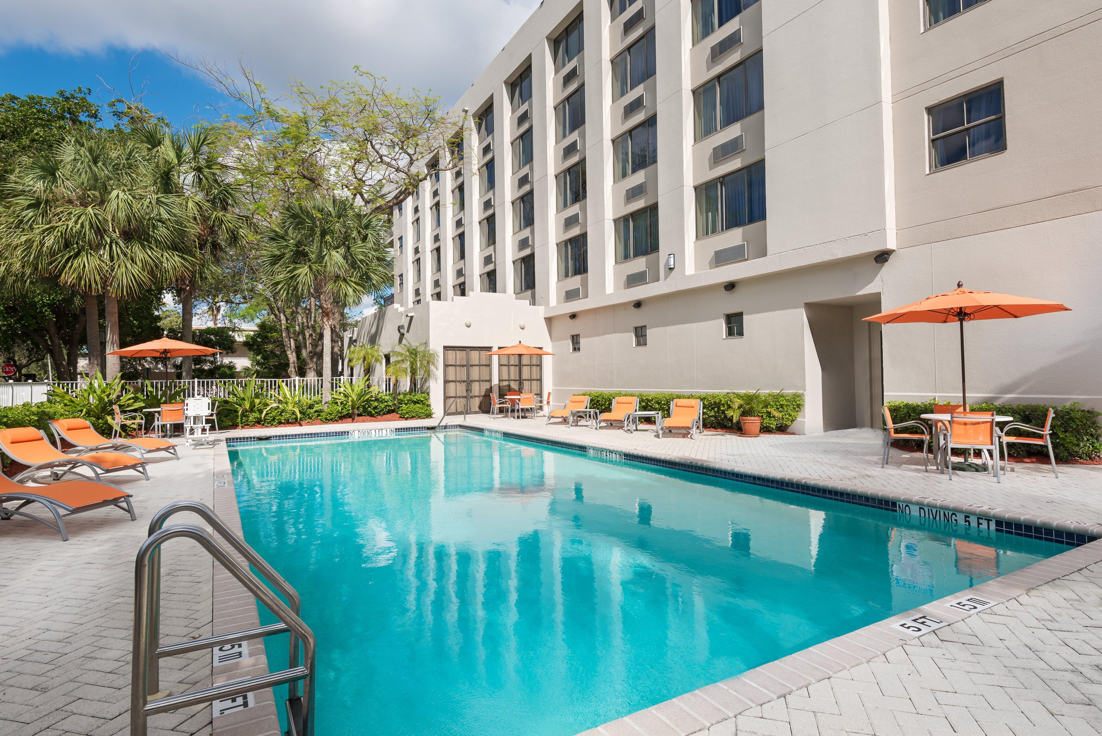 Holiday Inn Express Hotel & Suites Ft. Lauderdale-Plantation By Ihg Екстериор снимка