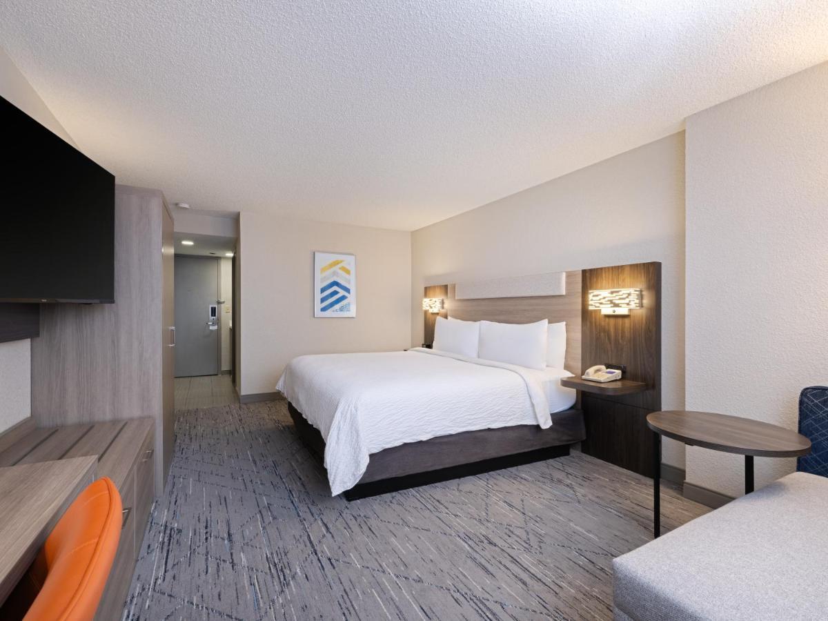 Holiday Inn Express Hotel & Suites Ft. Lauderdale-Plantation By Ihg Екстериор снимка