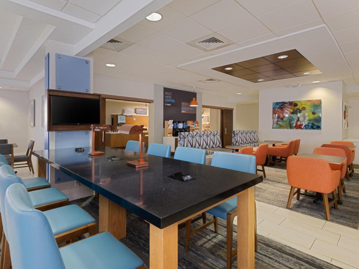 Holiday Inn Express Hotel & Suites Ft. Lauderdale-Plantation By Ihg Екстериор снимка