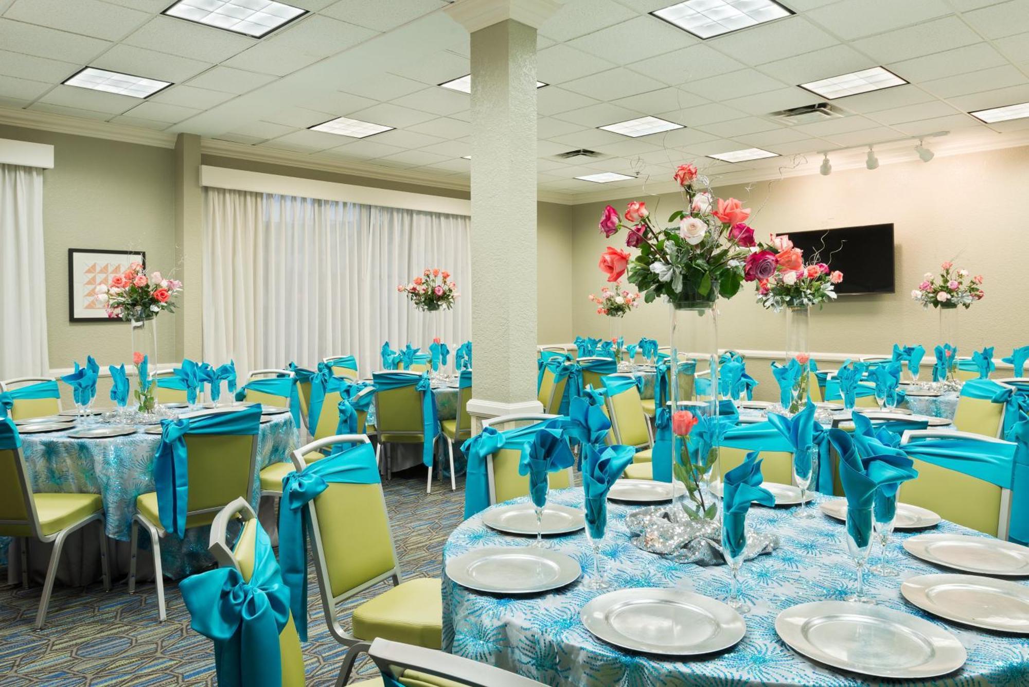 Holiday Inn Express Hotel & Suites Ft. Lauderdale-Plantation By Ihg Екстериор снимка