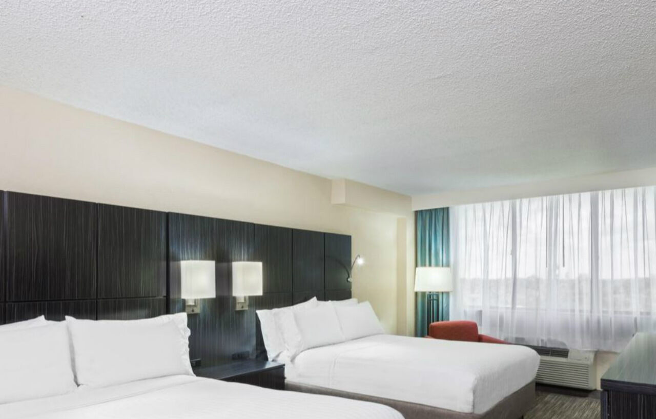 Holiday Inn Express Hotel & Suites Ft. Lauderdale-Plantation By Ihg Екстериор снимка